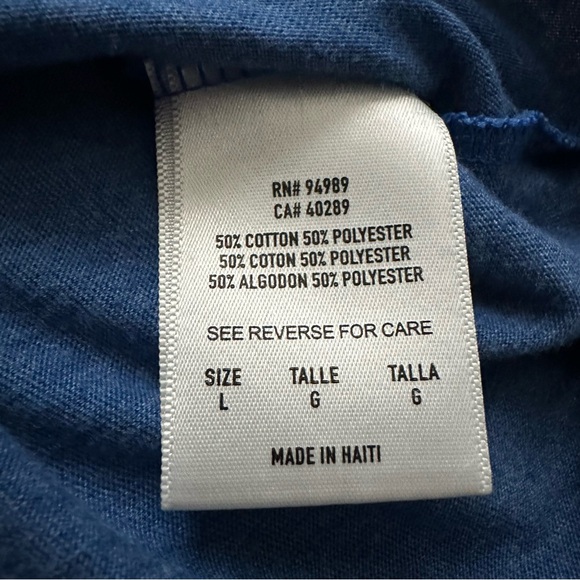 Chicago Cubs Women's Blue V-Neck T-Shirt - 2017 Postseason - Picture 9 of 10